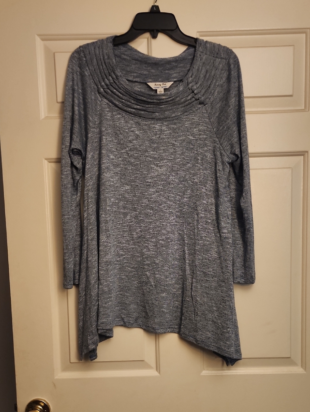 krazy kat Heathered Blue Long Sleeve Tunic with Pleated Scoop Neck